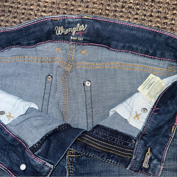 Boot cut wranglers - Picture 4 of 5